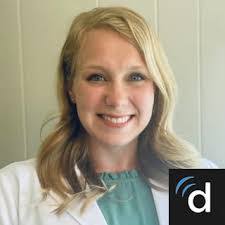 Gayle Wright's Instagram, Twitter & Facebook