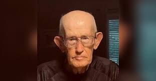 Max E. Hunt Obituary