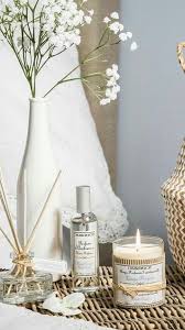 Le Parfum Linge Propre Une Fragrance Qui Embaume Delicatement Votre Interieur Evoquant La Douceur Du Linge Qui Seche Bougie Bougie Parfumee Meilleures Bougies