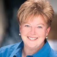 Cecilia Siller's Instagram, Twitter & Facebook