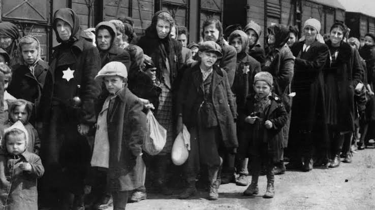 Why Wasn't Auschwitz Bombed? - Warfare History Network