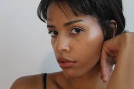 Hi everyone I am an amateur photographer, I was at photography and video  show in London the other week. The set up was done by the photographer who  was showing how to