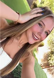 Lainey Wilson Abbey Roads