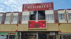 Lcd televisions come with satellite channels. An Opening Above The Shower Area Which Allow Others To See The Shower Area From Outside Picture Of E Red Hotel Bukit Mertajam Tripadvisor