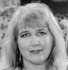 Nancy Minton's Instagram, Twitter & Facebook