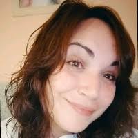 4 "Lorena Farmacia" profiles