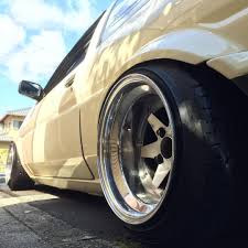 ええ天気じゃぁ ae86 ae70 levin rattlecrunker longchampxr4 9j 10j toyota corolla jdm usdm 深リム 車高短 旧車 京都バスカラー 旧車 京都 バス 86 トヨタ