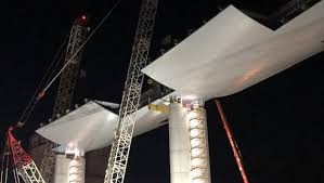 Le pont de gênes sera reconstruit sur un projet du célèbre architecte italien renzo piano. Pont De Genes Six Sections De Tablier Mises En Place Construction Cayola