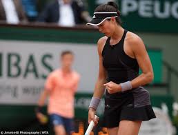 Simona halep, numărul 1 mondial, va încerca, astăzi, să ajungă din nou în ultimul act al turneului de mare șlem de la paris. Muguruza Thrashes Sharapova Halep Beats Kerber In Roland Garros Quarterfinals Women S Tennis Blog