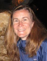 Lisa Timmins's Instagram, Twitter & Facebook