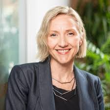 Nancy Mckendrick's Instagram, Twitter & Facebook