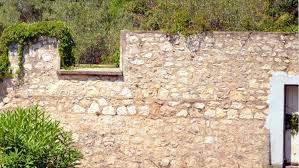 Check spelling or type a new query. Comment Renover Un Mur En Pierre Avec Un Enduit A Pierre Vue Leroy Merlin
