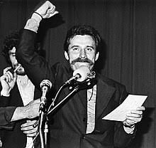 Polski polityk i działacz związkowy, przywódca solidarności, laureat pokojowej nagrody nobla Lech Walesa Wikipedia