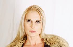 Jayne Lee ⭐️ has lead an exciting career and has been working