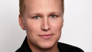 Republic Records Promotes Beau Benton to Senior VP of Media