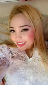 De esas veces que necesitabas salir y vuelves aser tu la chica alegre 🥰😍y  mucho más feliz que cuando pensastes que ibas aser. Y se te iba acabar el  mundo ❤️ En Mi MEjor mes (M) de marzo 🥰😍