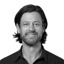 3 changes Sendoso made to achieve a net dollar retention close to 120% with  their mid-market and enterprise customers.