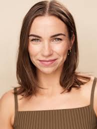 Two things that will always look good: focus and presence. And here's the  fun part—they're just skills. We can flex those emotional muscles and get  stronger over time. If you're wanting to