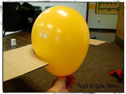 Need A Latte Mom How To Make A Balloon Arch Balloon Arch Diy Balloon Arch Balloon Columns