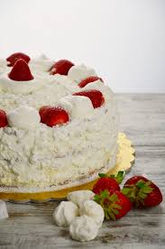 Maybe you would like to learn more about one of these? Meringata Cioccolato Bianco E Fragole Il Gatto Pasticcione