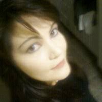 Amber Soares's Instagram, Twitter & Facebook