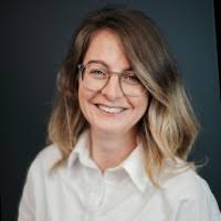 300+ Profile mit dem Suchbegriff „Millicent“