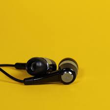 Voir plus d'idées sur le thème casque ecouteur, ecouteur, casque. Les Meilleurs Casques Et Ecouteurs A Moins De 50