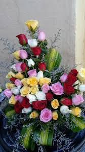 Whole foods market we believe in real food: Pin By Roberto Chavez On Bellas Flores Beautiful Flower Arrangements Flower Delivery Online Flower Delivery