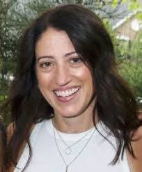 Tara Hanrahan's Instagram, Twitter & Facebook