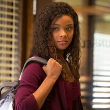 Who Plays Sheri 13 Reasons Why Jpg 550 550 Atrizes Serie De Televisao Atores