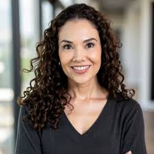 Adriana Anton🦋 (@adriaaanton_)