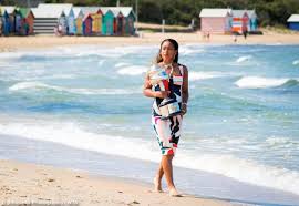 I'm so honored to be the ao2019 champion and world no.1! Naomi Osaka Takes Her Aussie Open Trophy To Brighton Beach Women S Tennis Blog