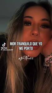 Se Le Cae El Billete Y Lo Pisa Y Se Queda Tomando Agua