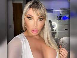 Check spelling or type a new query. Transgender Star Jessica Alves Lands Dating Show To Find A Father For Future Kids
