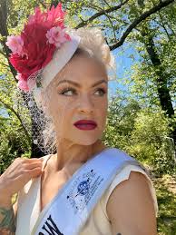 Easter bonnets: history and modern celebrations