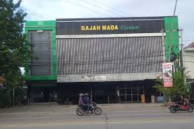 List bioskop di kota tegal lengkap dengan jadwal film dan harga tiketnya, terupdate agustus 2021, terbaru di antaranya gajahmada cinema, cinepolis pacific mall tegal, cgv transmart tegal Jngeuedofez16m