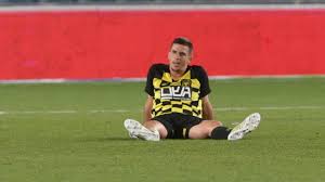 הרומן בין עידן ורד לצהובים שחורים הסתיים. 41t Thrtgbeeem