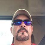 Kerri Meadows's Instagram, Twitter & Facebook