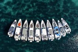 Mold thrives in a closed boat, add moisture and its the perfect ingredients for mold and mildew. Axopar A Modular Construction At Competitive Prices