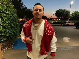 Bekijk wat jop quirindongo (jopquirindongo) heeft ontdekt op pinterest, 's werelds grootste verzameling ideeën. Cantante De Fuerza Regida Asegura Que La Policia Californiana Lo Golpeo Injustamente Hoy Los Angeles