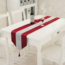 Mercer41 Ranier Oval Table Runner Wayfair In 2020 Table Runner Diy Christmas Table Runner Table Runners