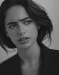 Black And White Face Drawing Reference 16 Drawing Of Girls Faces Facial Expressions Face Photography Woman Face Photography Face Drawing Reference