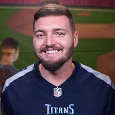 Ryan Cottrell's Instagram, Twitter & Facebook