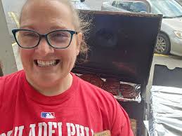 Hey Friends 👋 Let's meet up in the Target parking lot in Kingsport today  for a Car Show 😃 5/24/24 We will be ready to serve at 5pm . Get your  Memorial