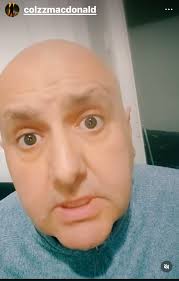 The type of man who just can't accept The Fonz liked my pink hair.. Henry  Winkler is a gent, unlike this specimen 🤦‍♀️