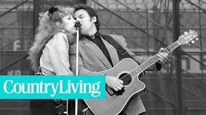 Jul 01, 2021 · bruce springsteen, paul simon and jennifer hudson will headline an august concert in central park, marking the city's comeback from the coronavirus pandemic, mayor bill de blasio has announced. Bruce Springsteen And Patti Scialfa S Love Story Proves They Were Always Meant To Be Together Youtube
