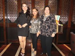 She lived next door to el portal's mayor daisy black. Kee Hua Chee Live Kimberly Lee And Virginia Lim Celebrated Their Joint Birthday At Mandarin Oriental Mosaic Restaurant With Filipina Contingent Including 3 Filipina Puan Sris Puan Sri Sylvia Othman Puan Sri