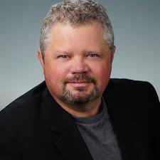 Melissa Arsenault (@mell7667)