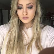 Holly McCarthy Makeup Page