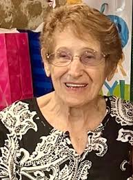 Search Helen Saylor Obituaries and Funeral Services